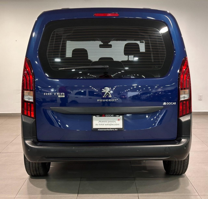 Peugeot Rifter Minivan 5 pts. Active, 1.6TD, TM5, a/ac., 5 pas., R-16 2024